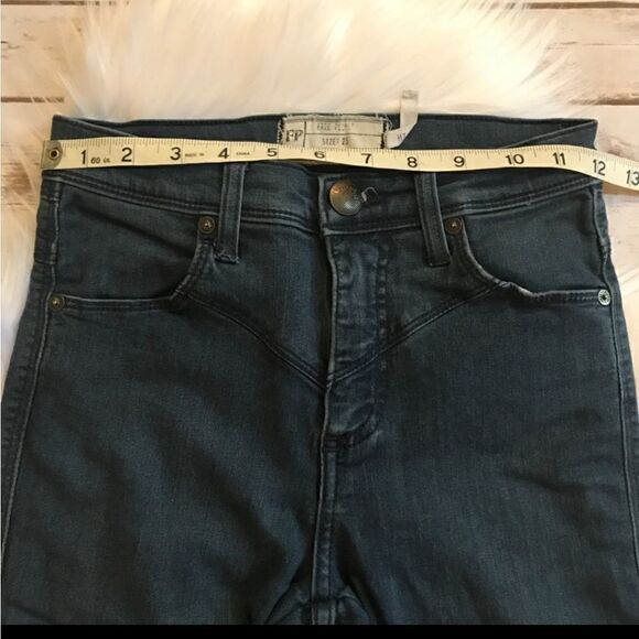 FREE PEOPLE High Rise Jeans - Picture 11 of 14